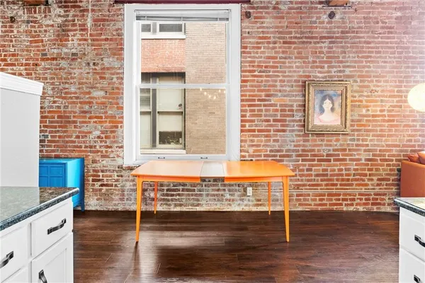 $187,000 | 308 West 8th Street, Unit 401, Kansas City, MO 64105