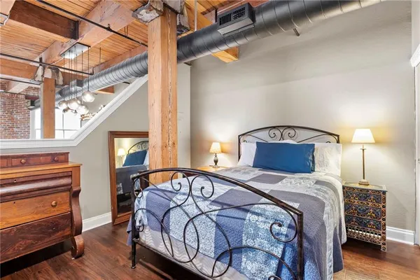 $187,000 | 308 West 8th Street, Unit 401, Kansas City, MO 64105