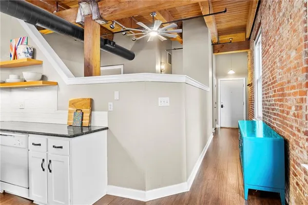 $187,000 | 308 West 8th Street, Unit 401, Kansas City, MO 64105