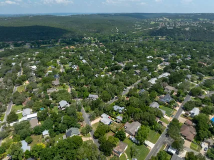 $575,000 | 2215 Balboa Road, Austin, TX 78733