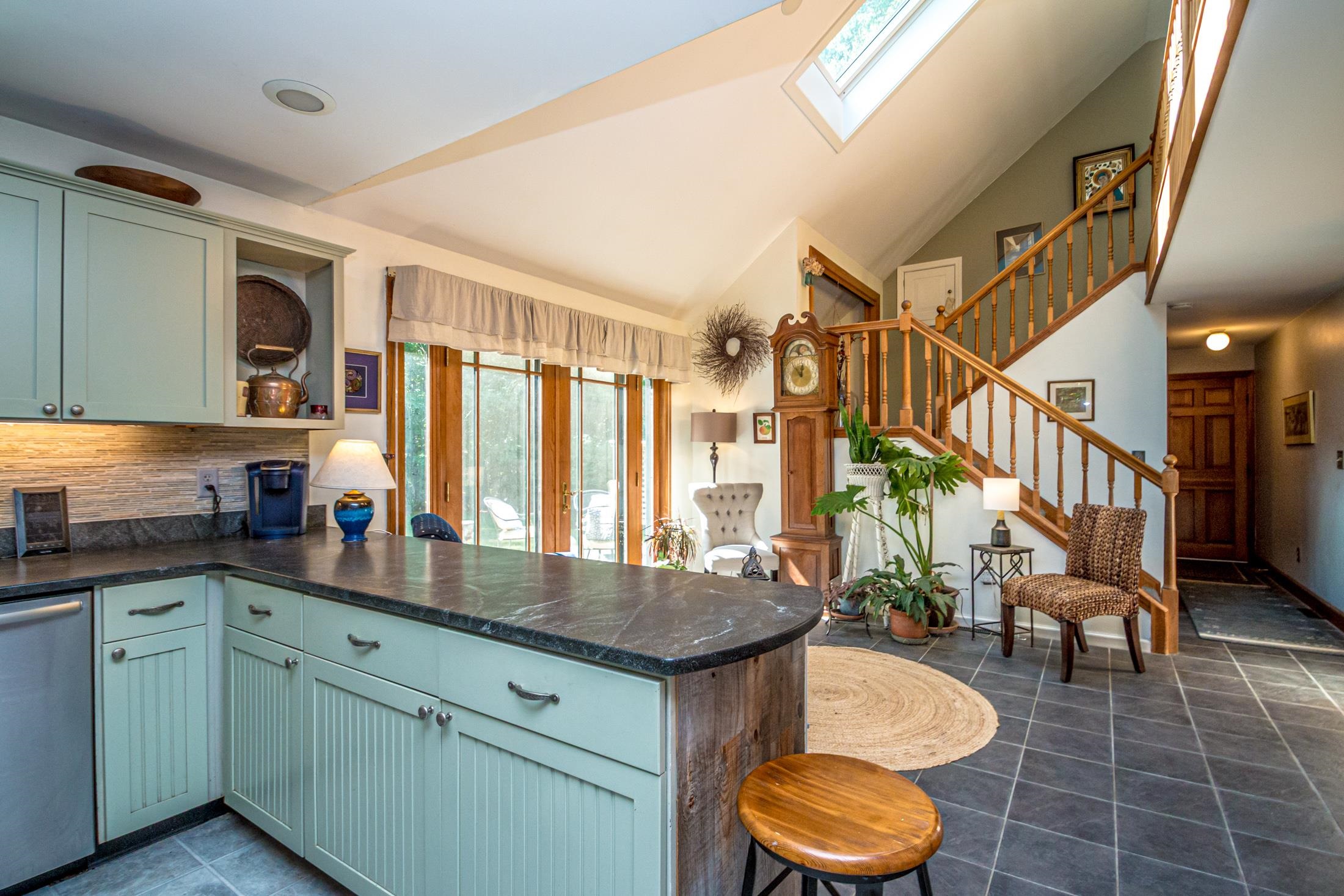1342 Stark Road Conway, NH 03813 - Photo 4 of 57