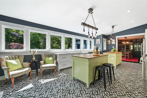 $1,100,000 | 3 Holbrook Road, Briarcliff Manor, NY 10510