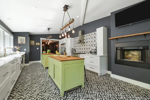 $1,100,000 | 3 Holbrook Road, Briarcliff Manor, NY 10510