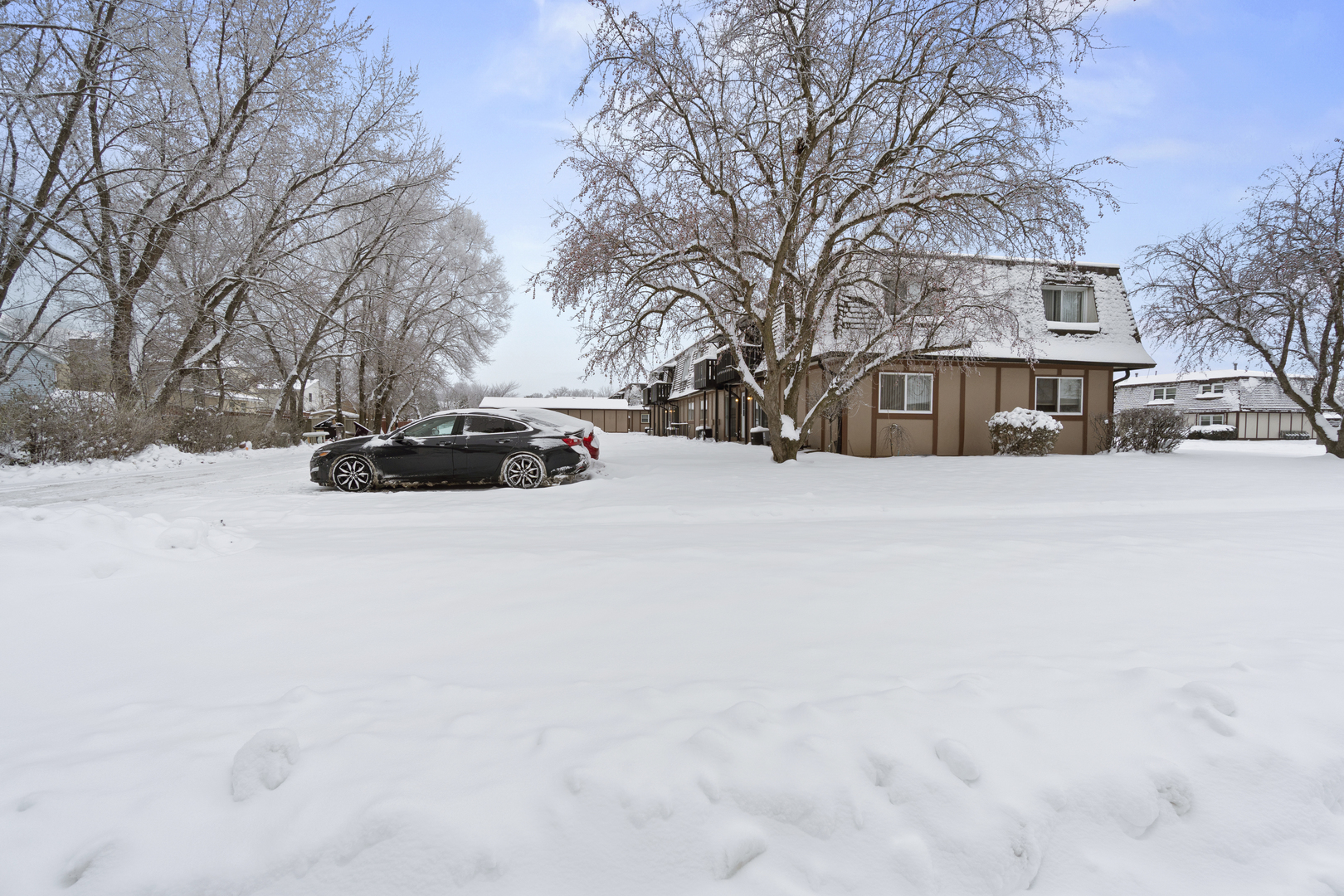 1017 9th Street, Unit 7 Harvard, IL 60033 - Photo 3 of 12