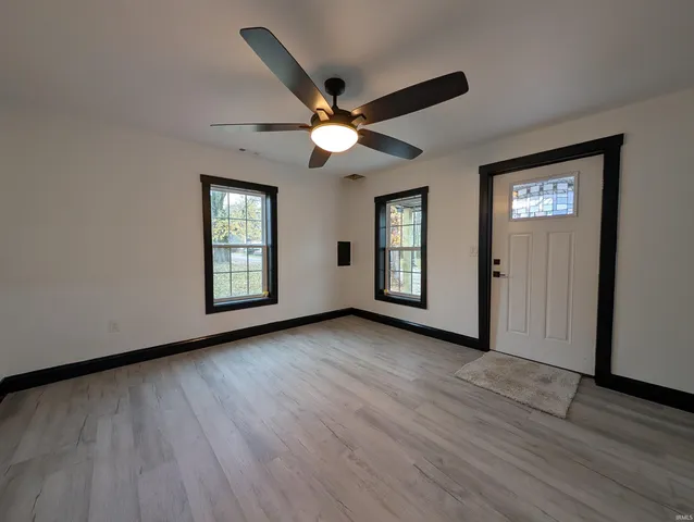 $114,900 | 307 Giltner Street, Oaktown, IN 47561