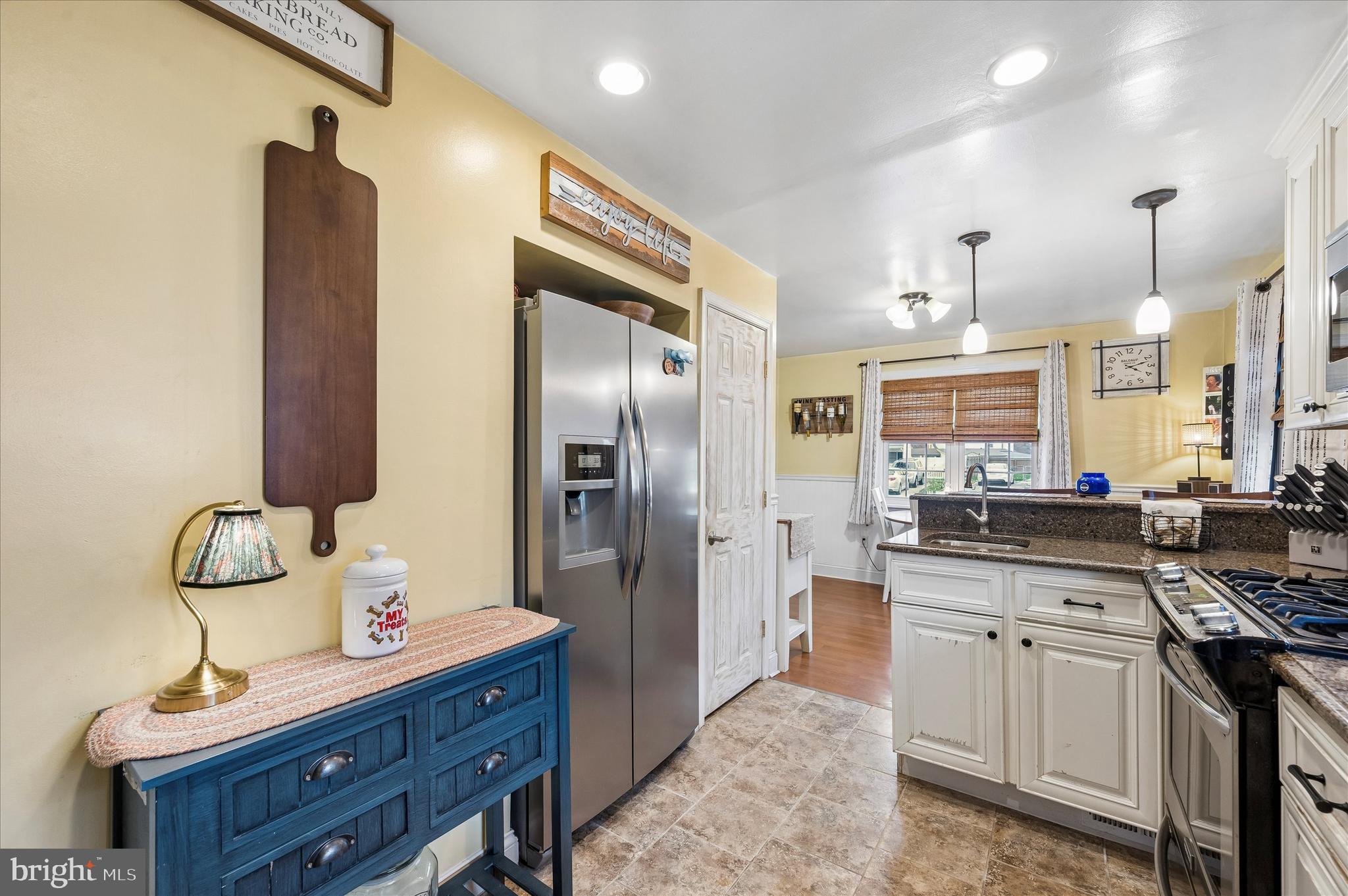 838 Springhill Road Secane, PA 19018 - Photo 13 of 25