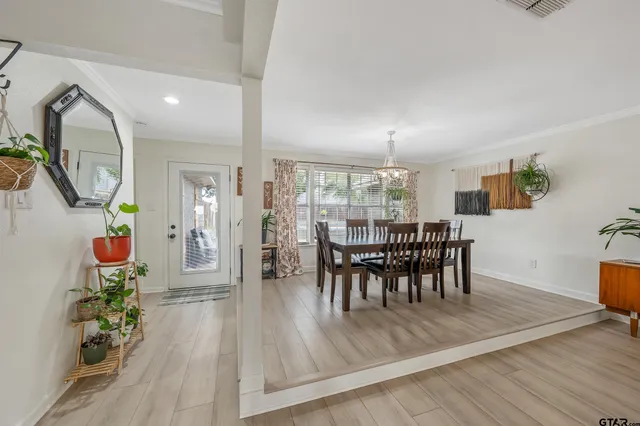 $729,999 | 9596 County Road 1230, Flint, TX 75762