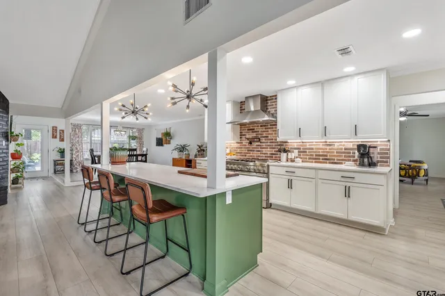 $729,999 | 9596 County Road 1230, Flint, TX 75762