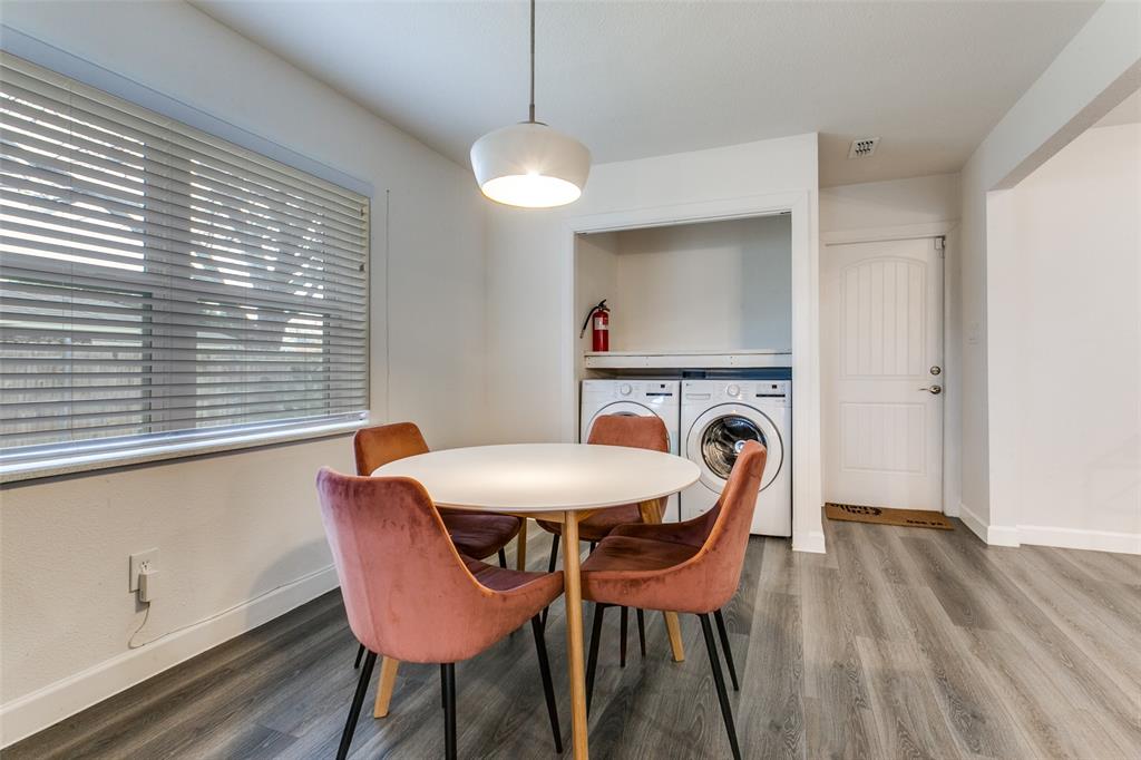 2901 Regal Road Plano, TX 75075 - Photo 11 of 23 a dining room with furniture and window
