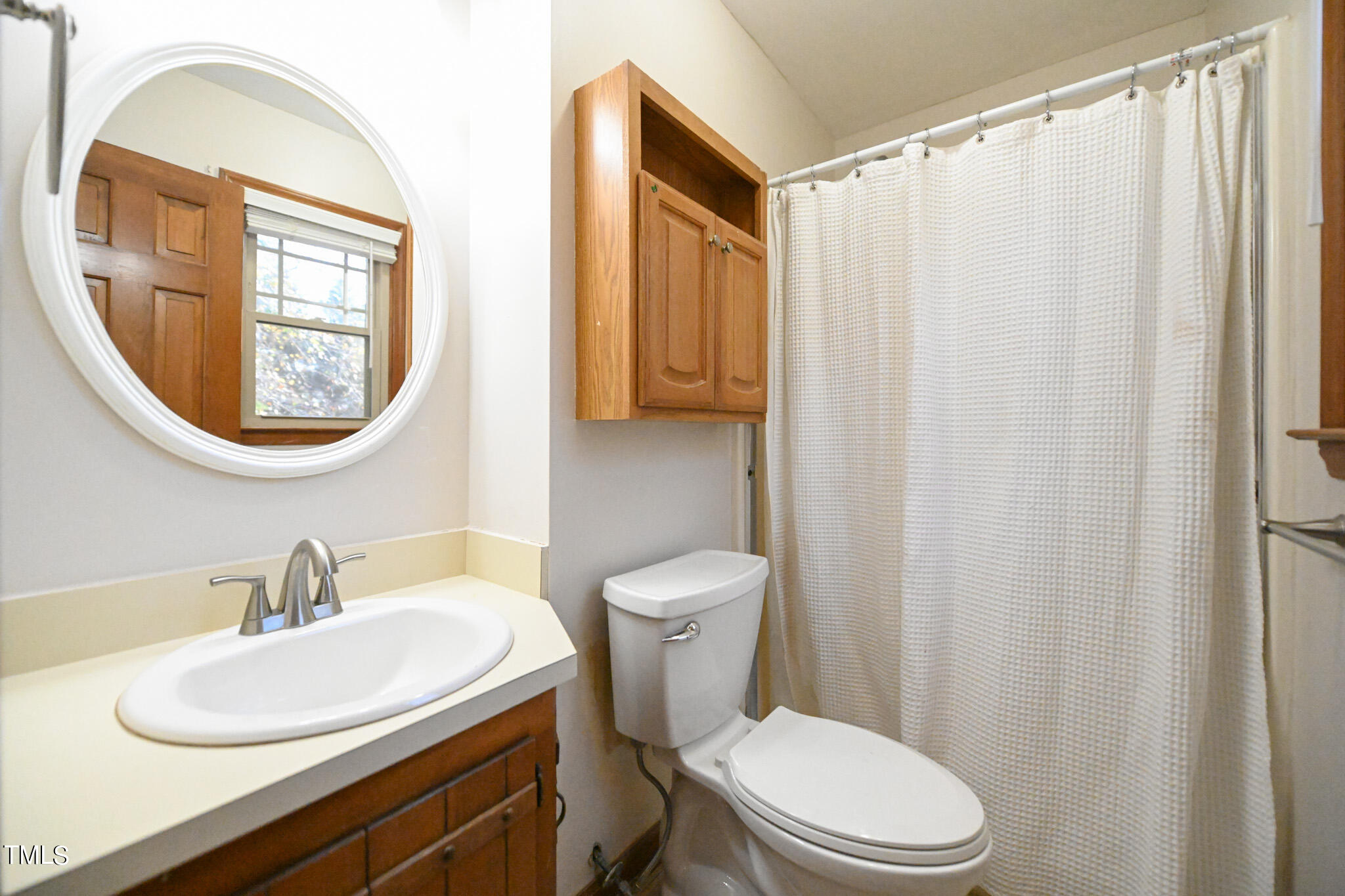 1609 Spennymore Road Raleigh, NC 27603 - Photo 26 of 37 024