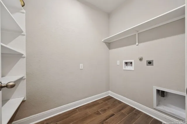 a view of a hallway with closet