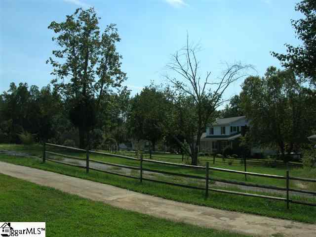 130 North Blue Ridge Circle Pickens, SC 29671 - Photo 2 of 25