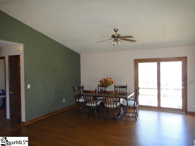 130 North Blue Ridge Circle Pickens, SC 29671 - Photo 6 of 25