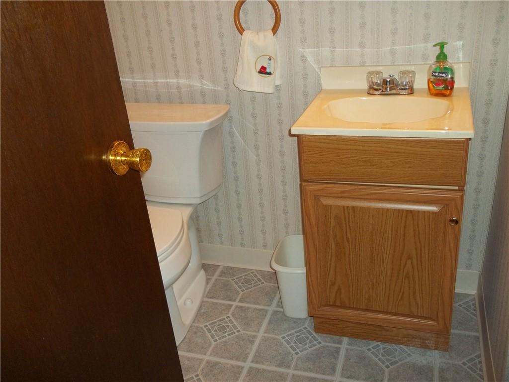 374 Partridge Run Road Gibsonia, PA 15044 - Photo 17 of 23 Gallery Image 17