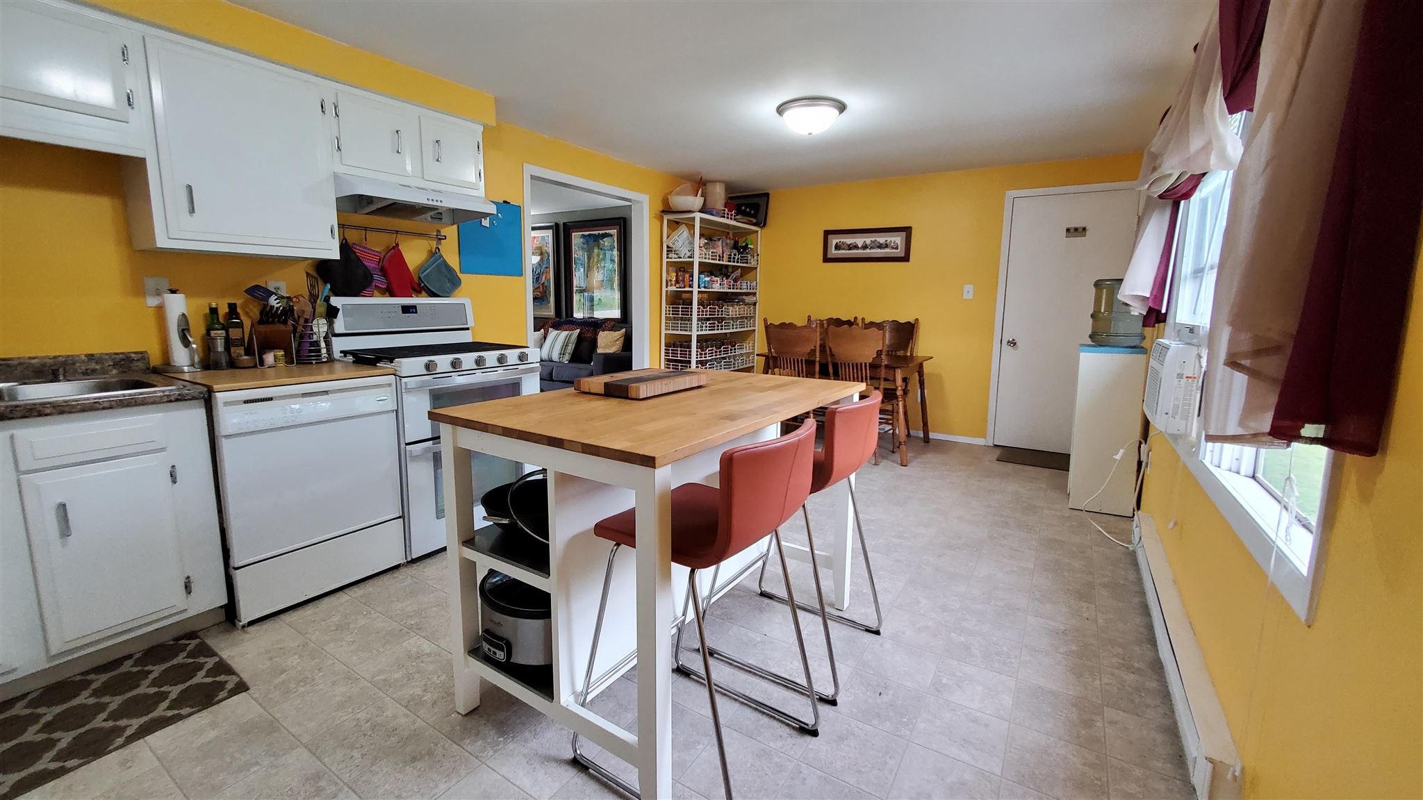 2634 East Robby Drive Warsaw, IN 46580 - Photo 3 of 20 Gallery Image 3