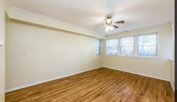 $2,400 | 2839 West Palmer Street, Unit G, Chicago, IL 60647