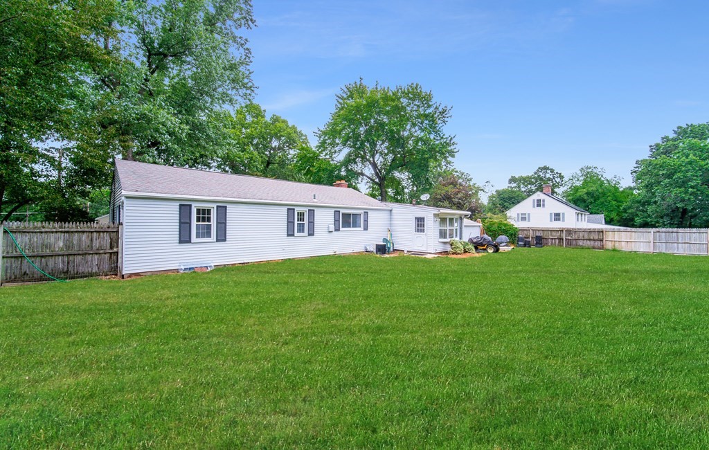 240 Newton Road Springfield, MA 01118 - Photo 35 of 37