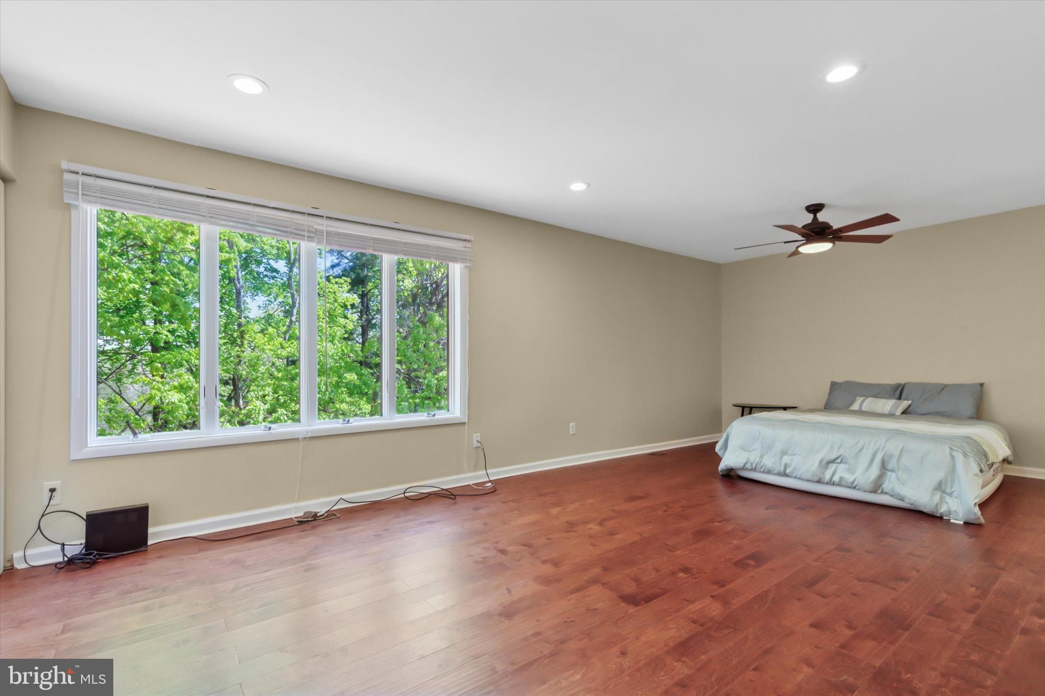 11 Ingham Way New Hope, PA 18938 - Photo 10 of 15 a room with a bed and a window