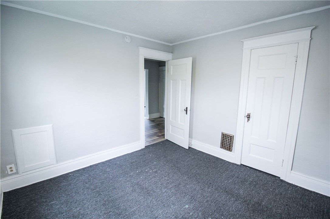 185 Roycroft Drive Rochester, NY 14621 - Photo 20 of 25