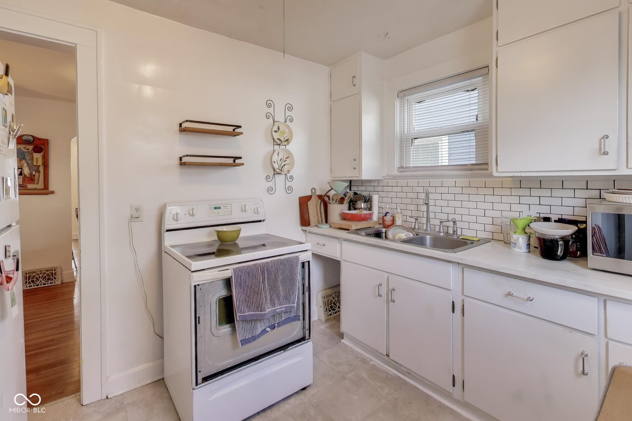 217 South Audubon Road Indianapolis, IN 46219 - Photo 9 of 46