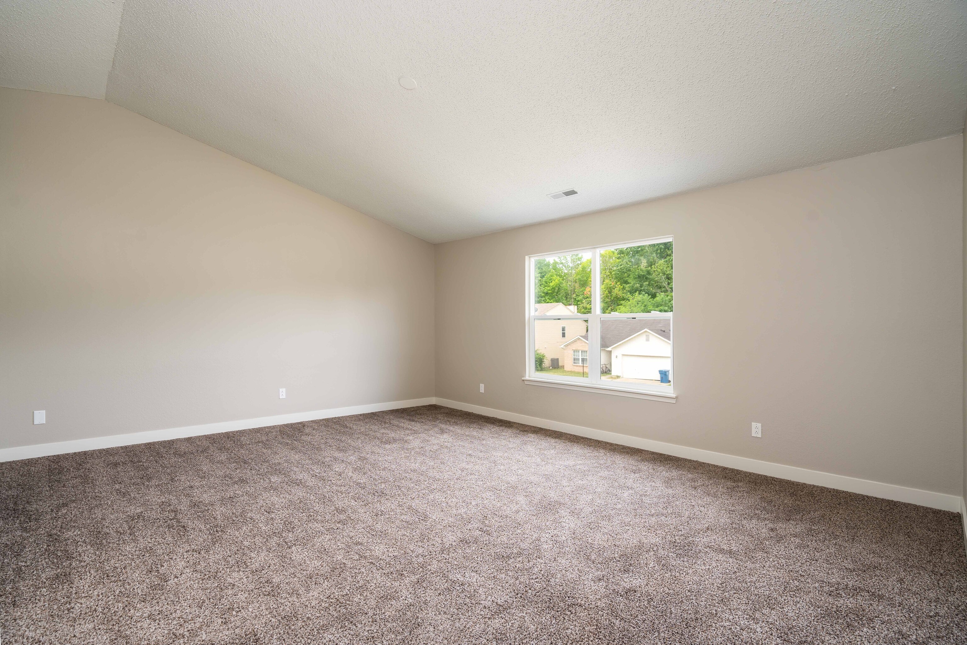 5317 Melbourne Road Indianapolis, IN 46228 - Photo 13 of 31 Gallery Image 13
