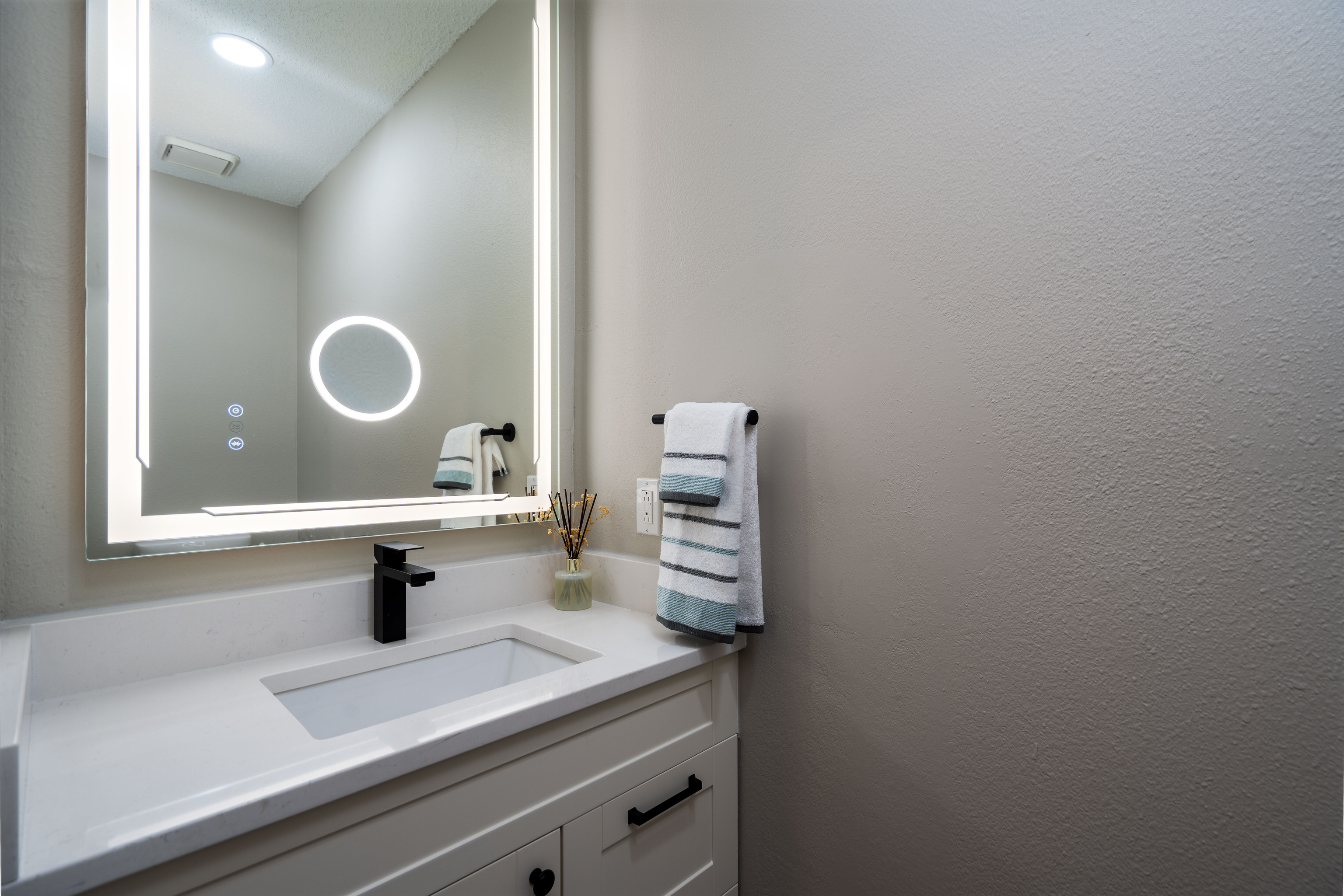 5317 Melbourne Road Indianapolis, IN 46228 - Photo 6 of 31 Gallery Image 6