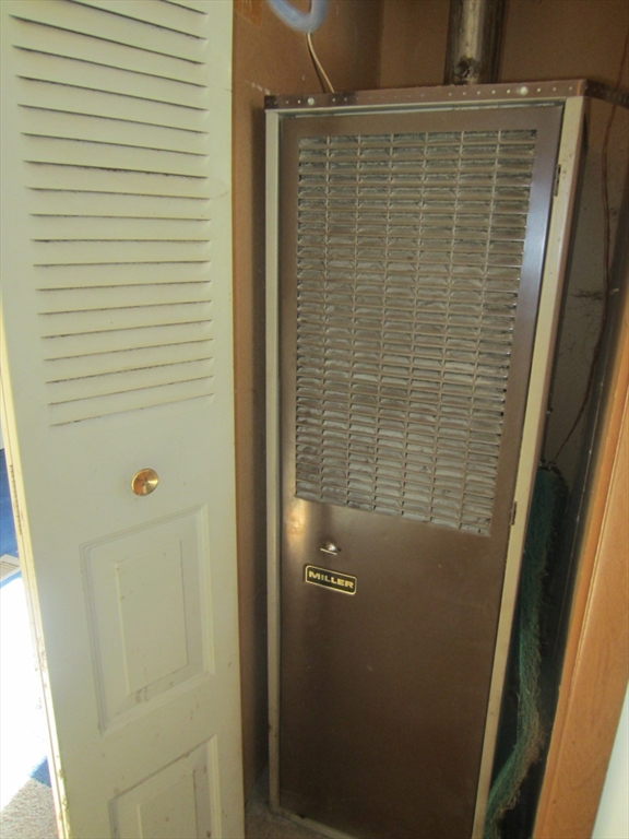 3040 Cranberry Highway, Unit 10 Wareham, MA 02538 - Photo 18 of 22 a bathroom with a shower
