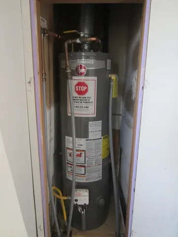 a picture of a black and white wall