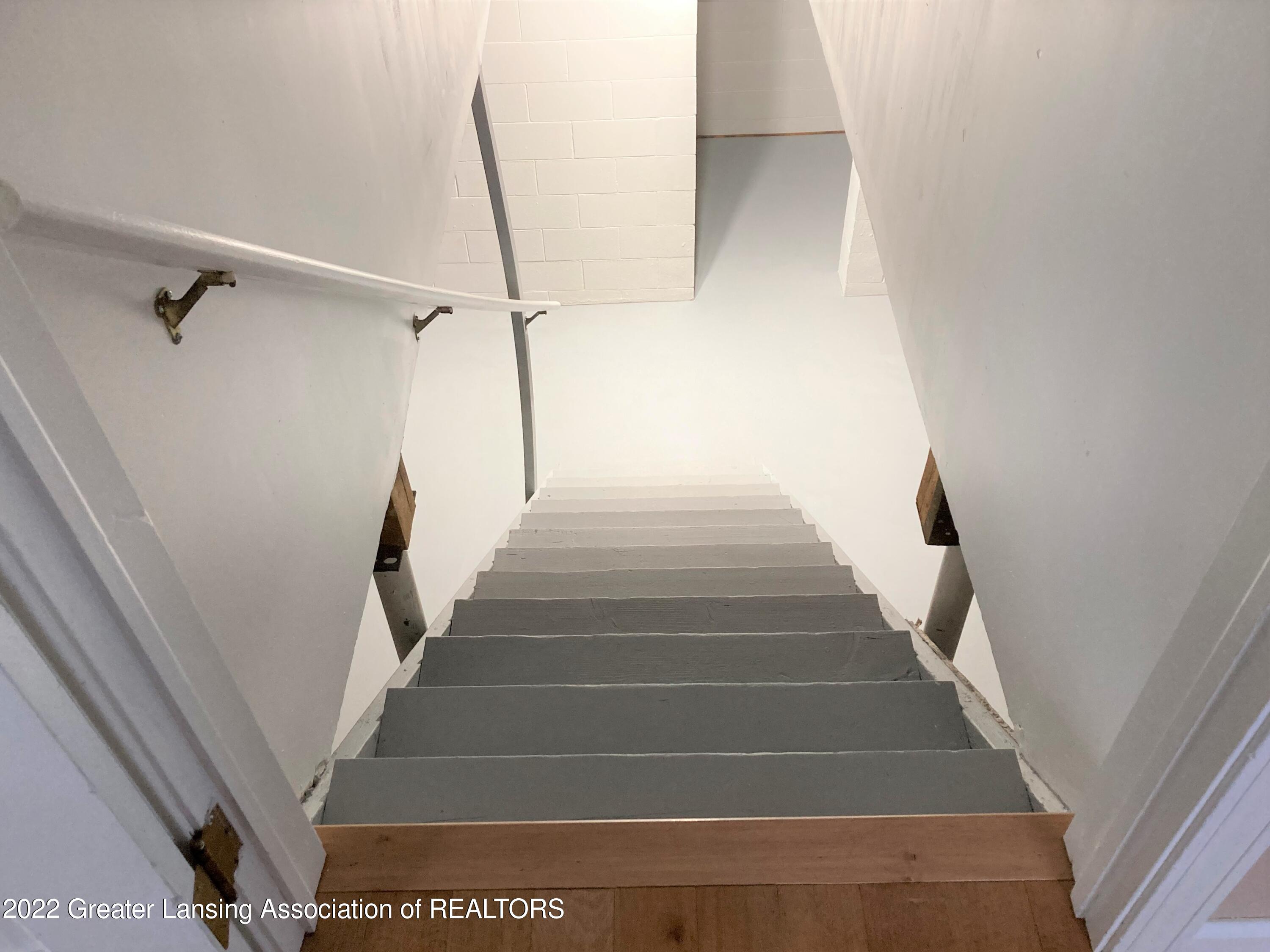 3378 North Michigan Road Dimondale, MI 48821 - Photo 42 of 52 42 Stairs to Basement