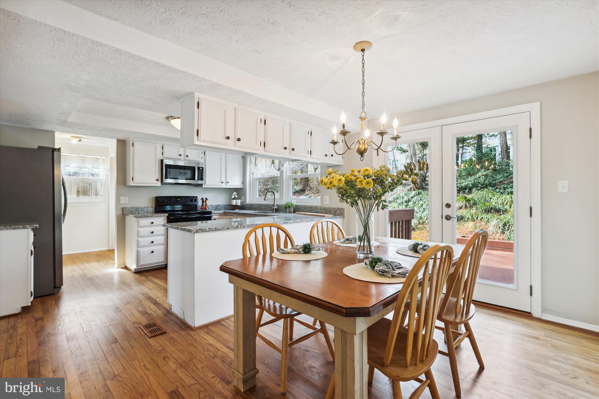 4598 Rincon Place Dumfries, VA 22025 - Photo 6 of 41 Eat-in kitchen