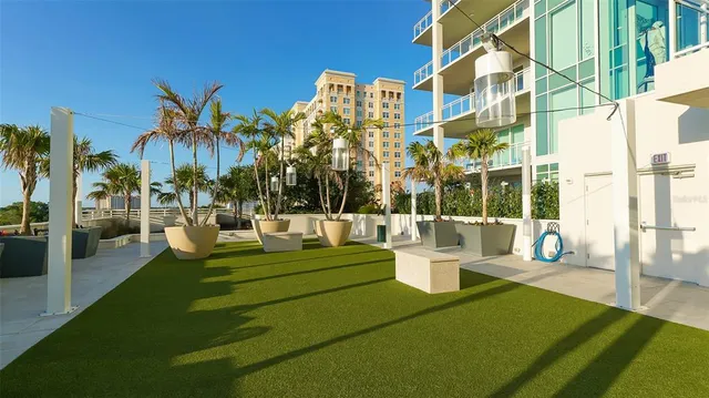 $4,600,000 | 540 North Tamiami Trail, Unit 1702, Sarasota, FL 34236