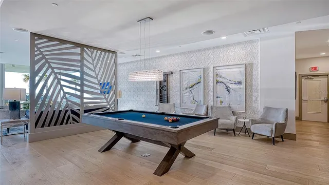 $4,600,000 | 540 North Tamiami Trail, Unit 1702, Sarasota, FL 34236