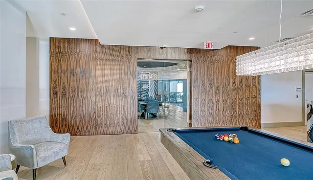 $4,600,000 | 540 North Tamiami Trail, Unit 1702, Sarasota, FL 34236