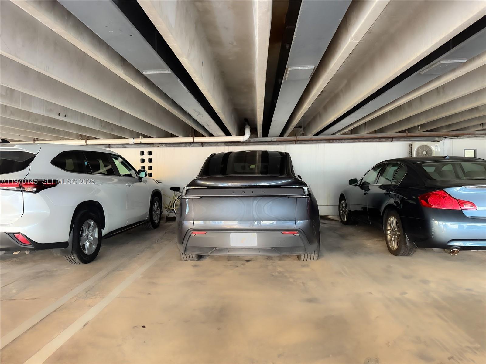 555 Crandon Boulevard, Unit 82 Key Biscayne, FL 33149 - Photo 25 of 28 a view of car parking