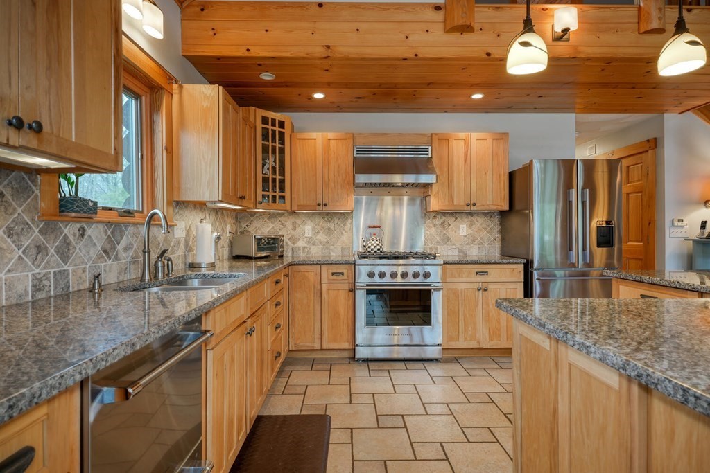 106 Baldwinville Road Phillipston, MA 01331 - Photo 21 of 39 Gallery Image 21