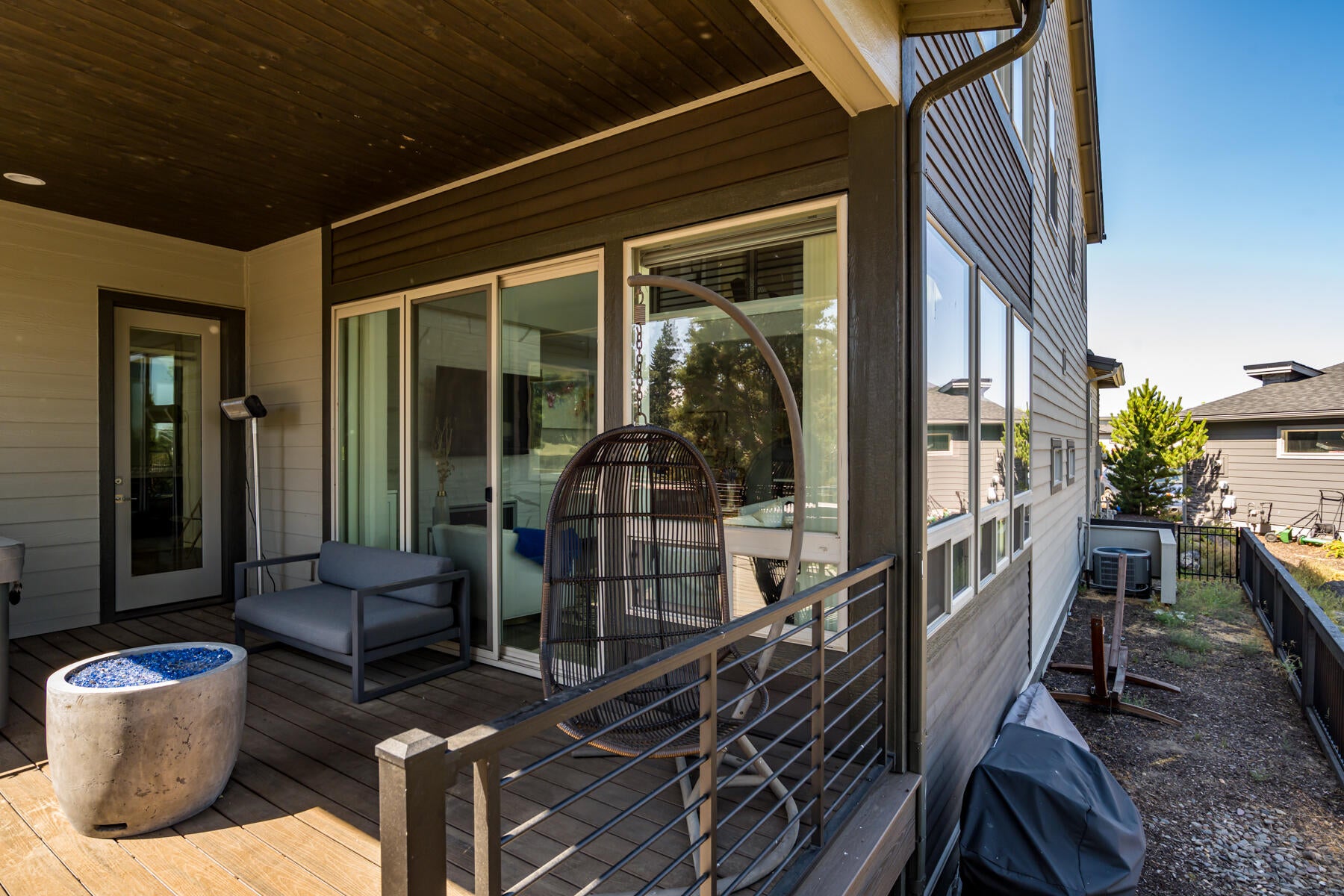 2544 Northwest Rippling River Court Bend, OR 97703 - Photo 45 of 57 JH5_7108