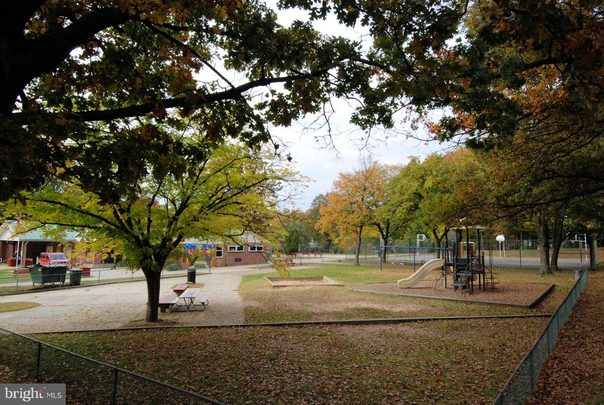 465 Riggs Road Northeast Washington, DC 20011 - Photo 26 of 31