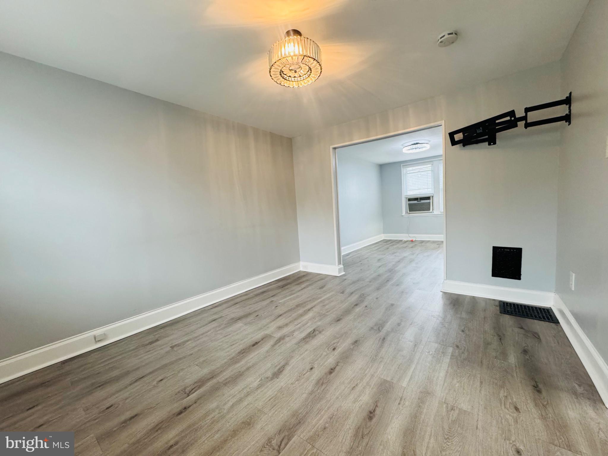 2931 North Constitution Road Camden, NJ 08104 - Photo 3 of 11 Bright and airy open space awaits.