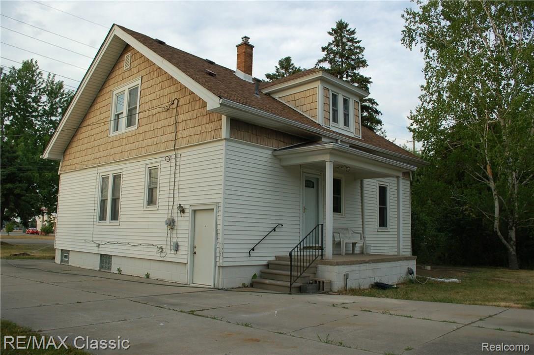 21520 21 Mile Road Macomb, MI 48044 - Photo 5 of 47 DSC_0004.JPG