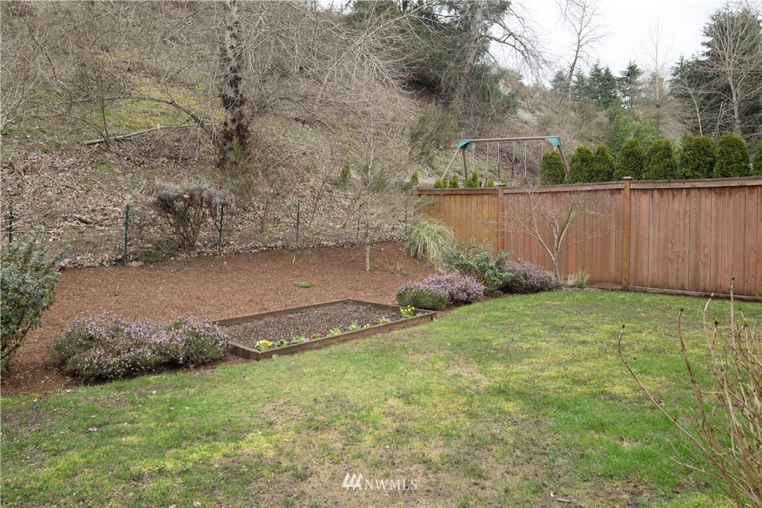 2708 Northeast 2nd Street Renton, WA 98056 - Photo 18 of 23