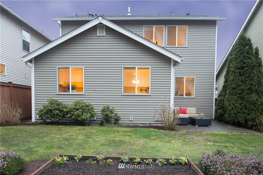 2708 Northeast 2nd Street Renton, WA 98056 - Photo 19 of 23