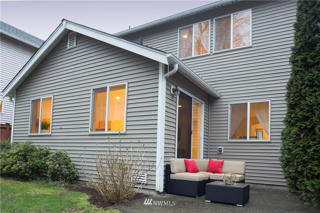 2708 Northeast 2nd Street Renton, WA 98056 - Photo 20 of 23