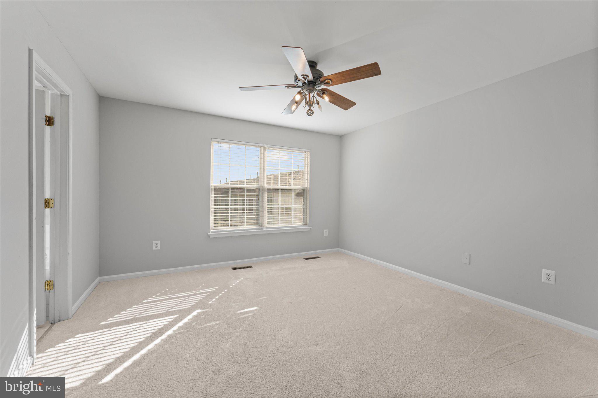 4107 Yellow Stone Loop Dumfries, VA 22025 - Photo 13 of 39