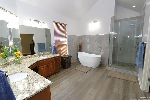 $499,900 | 8614 Mantano Ridge, Helotes, TX 78023