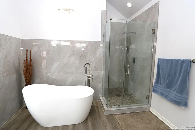 $499,900 | 8614 Mantano Ridge, Helotes, TX 78023