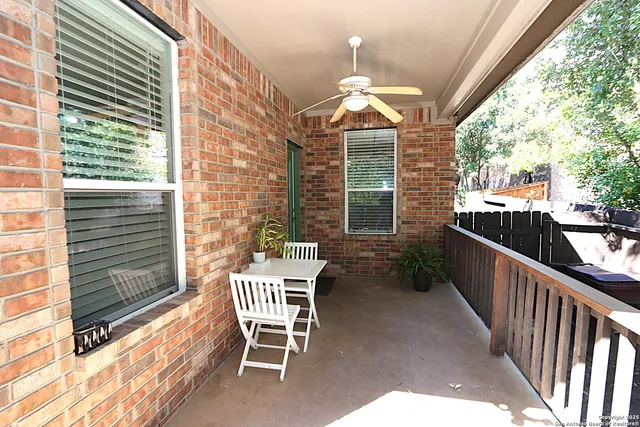 $499,900 | 8614 Mantano Ridge, Helotes, TX 78023