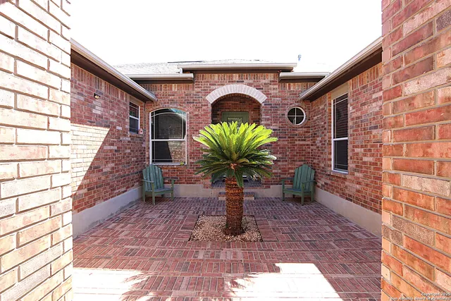 $499,900 | 8614 Mantano Ridge, Helotes, TX 78023