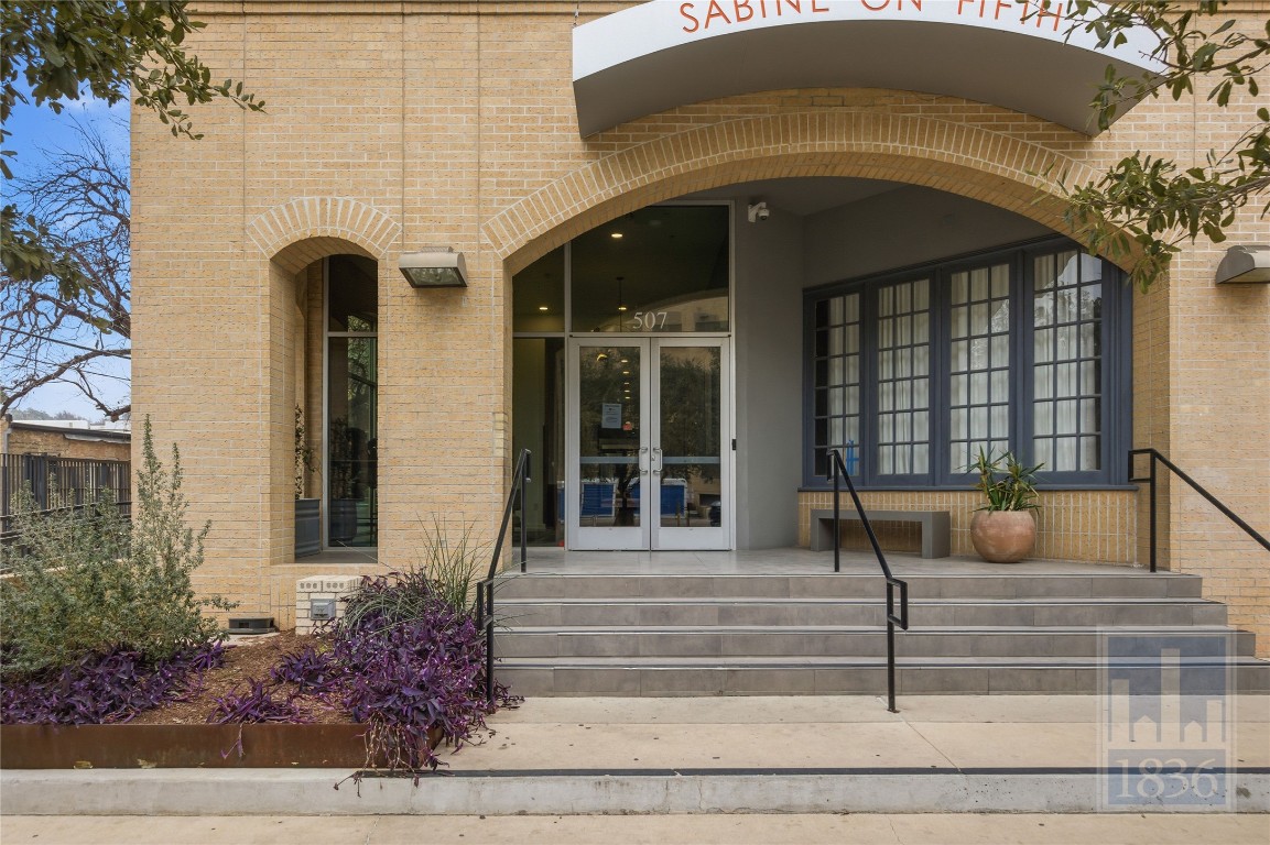 507 Sabine Street, Unit 703 Austin, TX 78701 - Photo 23 of 26
