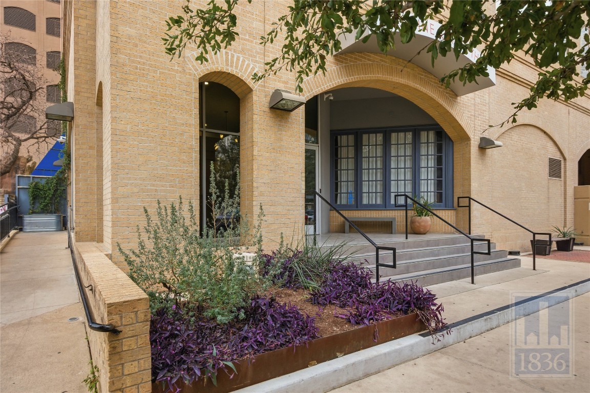 507 Sabine Street, Unit 703 Austin, TX 78701 - Photo 24 of 26