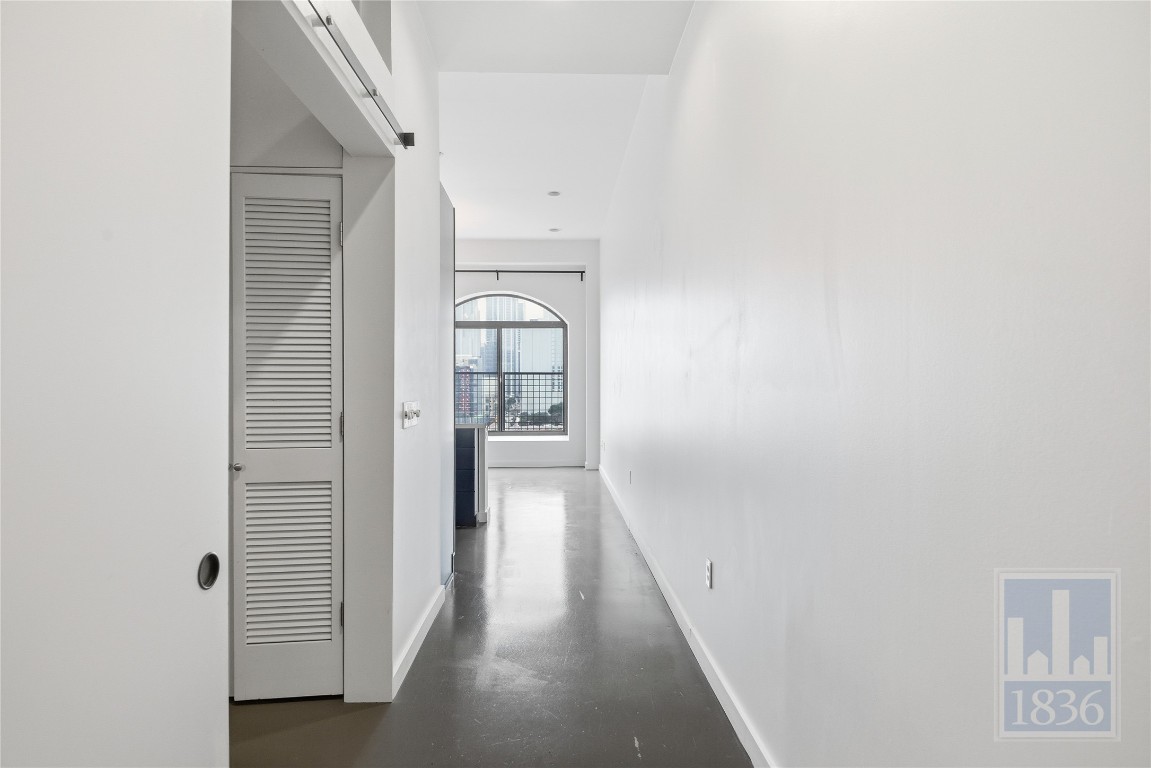507 Sabine Street, Unit 703 Austin, TX 78701 - Photo 3 of 26